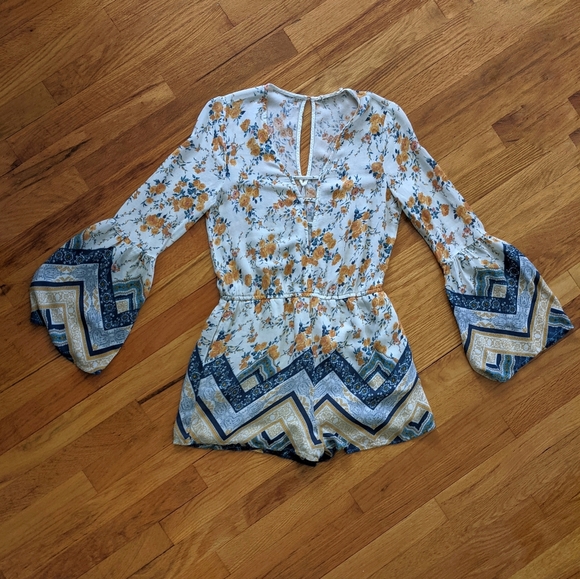 Chloe & Katie Long Sleeve Floral Striped Romper - Picture 5 of 7